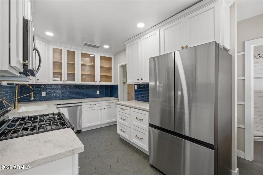 4517 N 10th Avenue - Photo 10