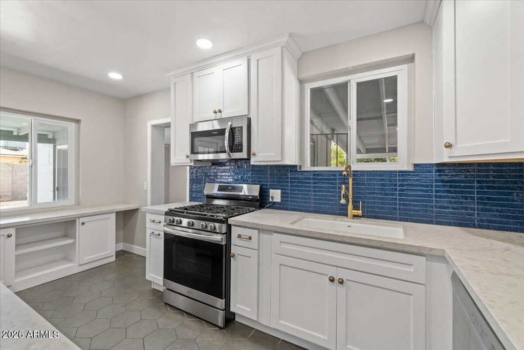 4517 N 10th Avenue - Photo 8