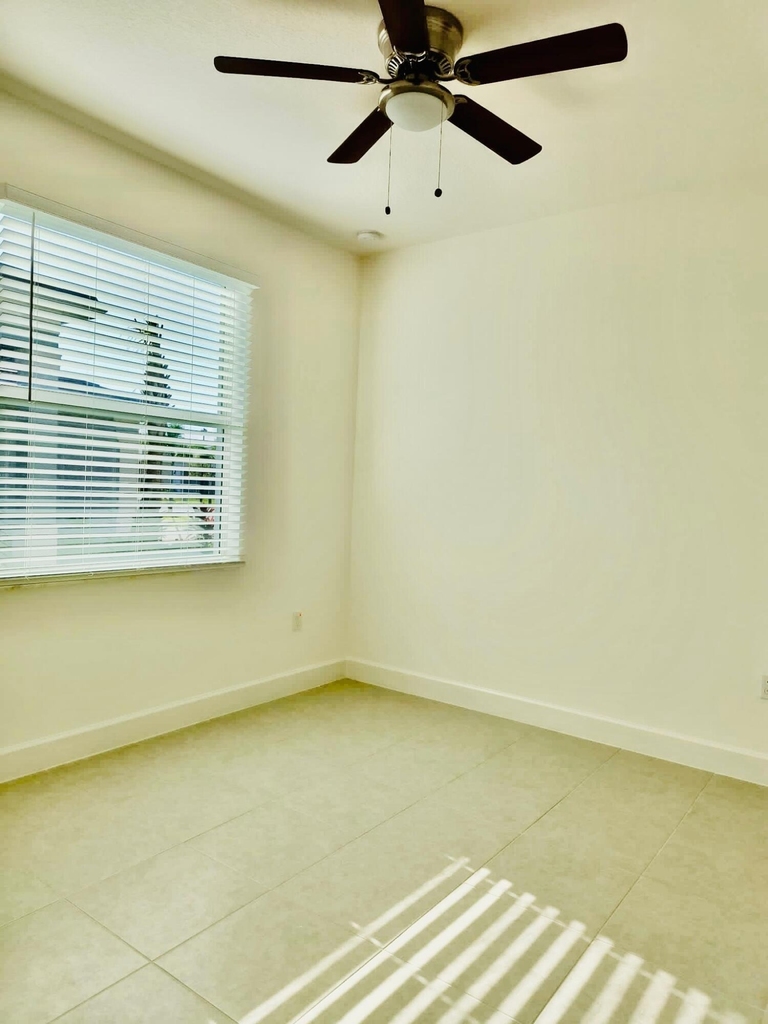 13352 Sw River Rock Road - Photo 38