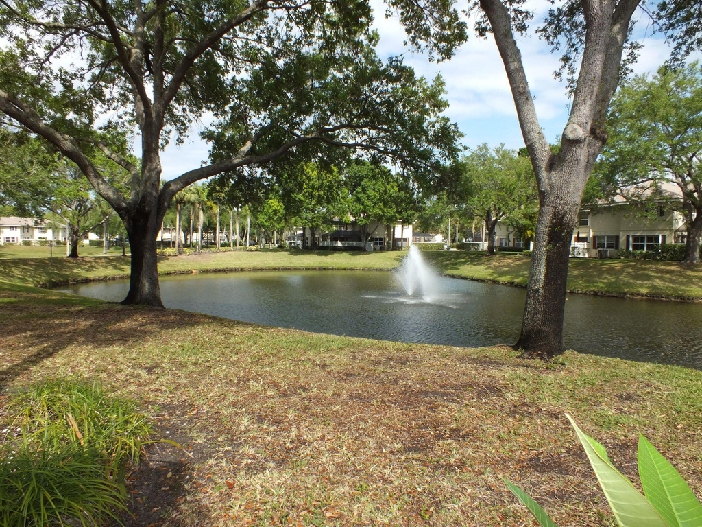 36 Danbury Court - Photo 4