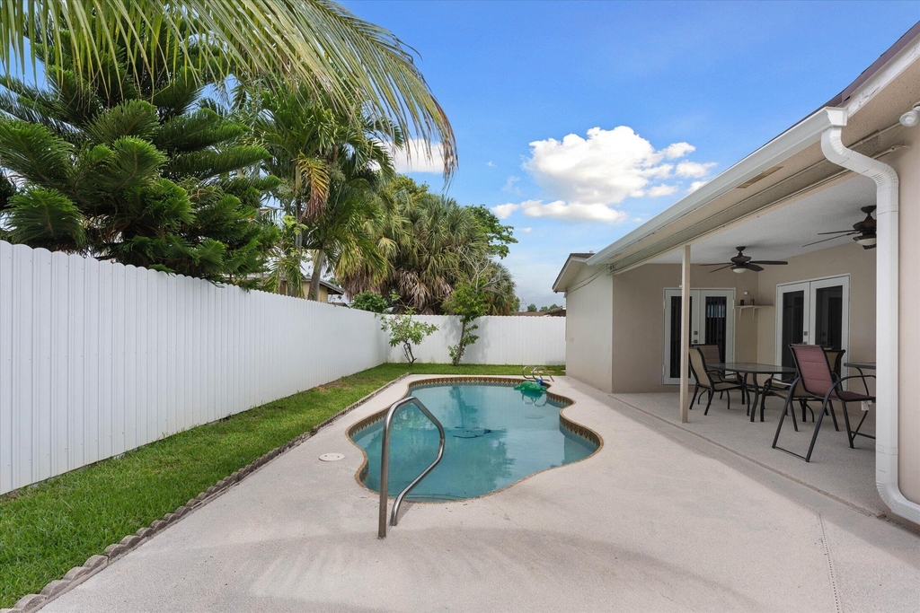 6515 Sw 8th Place - Photo 28