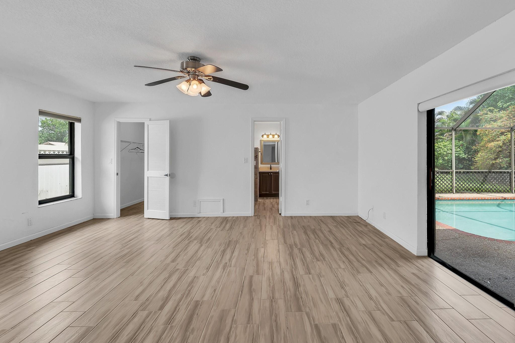 303 Nw 105th Terrace - Photo 21