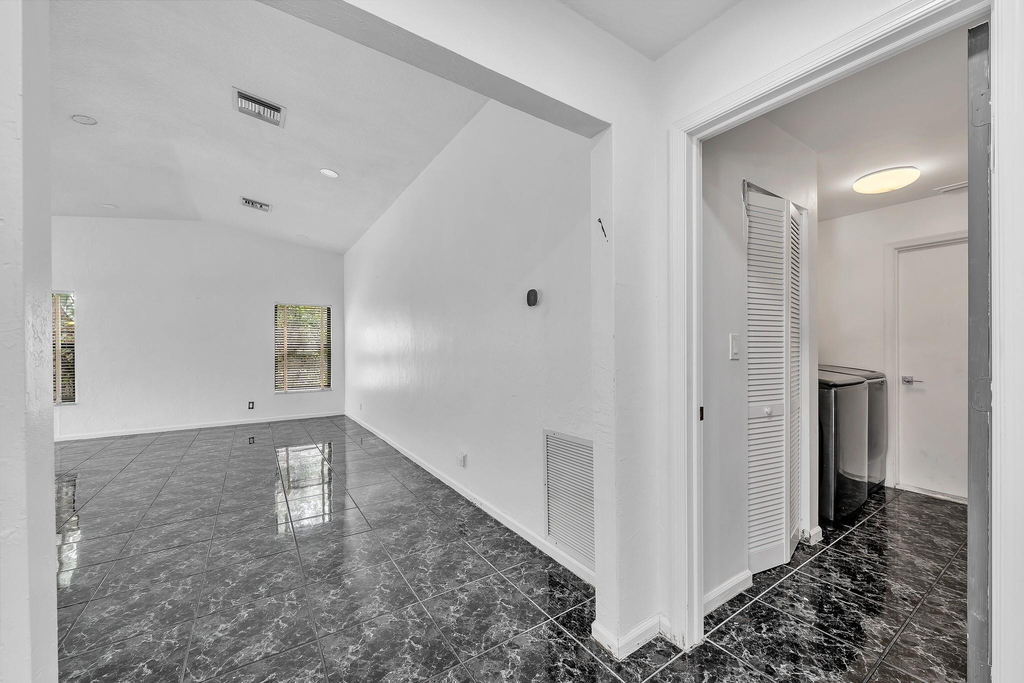 303 Nw 105th Terrace - Photo 51