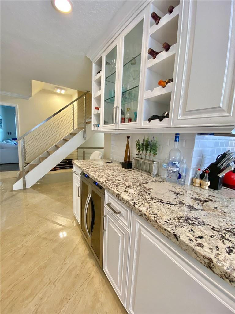 4230 N Ocean Drive - Photo 9