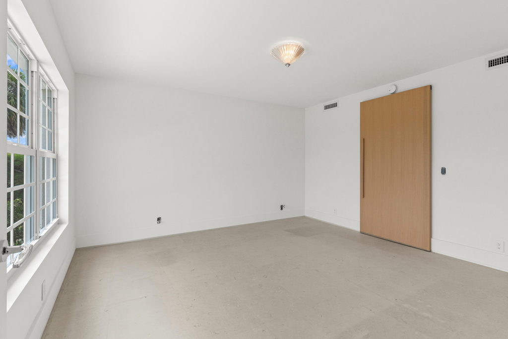 2185 Ibis Isle Road - Photo 18