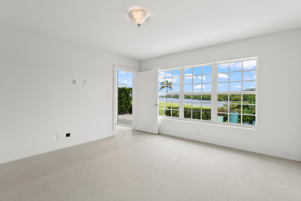 2185 Ibis Isle Road - Photo 17