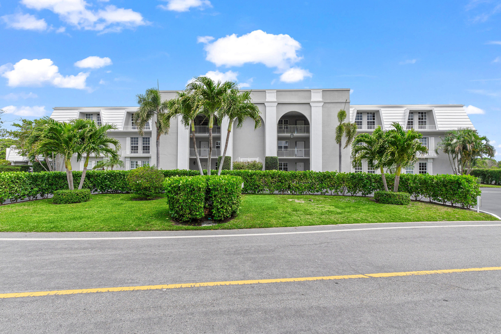 2185 Ibis Isle Road - Photo 0