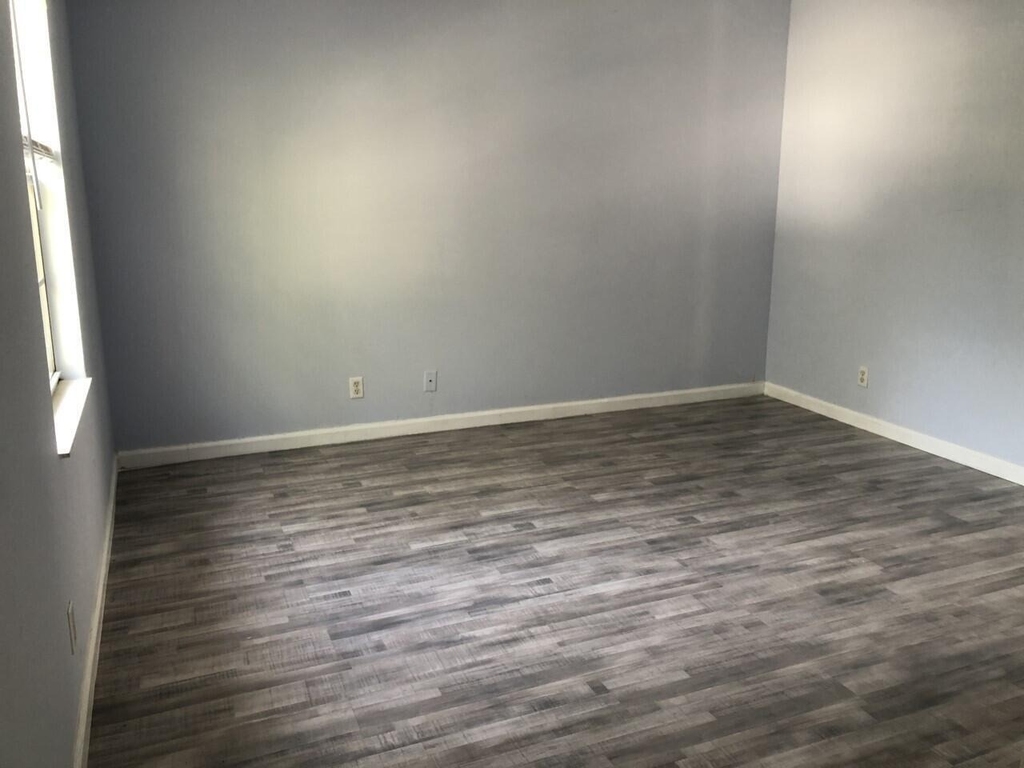 130 Baldwin Boulevard - Photo 8