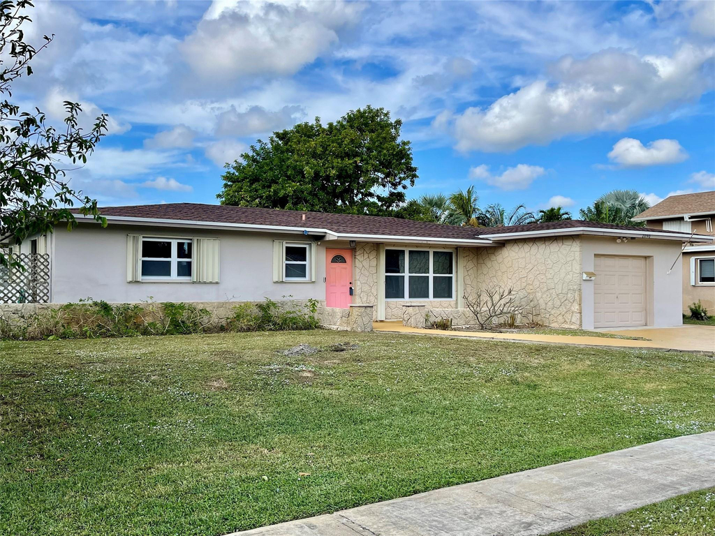 2090 Nw 84th Terrace - Photo 1