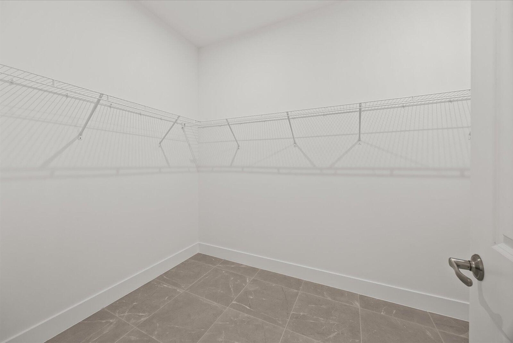 890 Sw Newfield Avenue - Photo 22