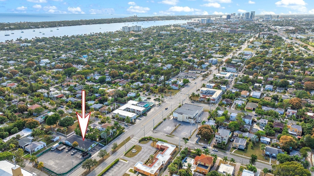 3808 Broadway - Photo 2