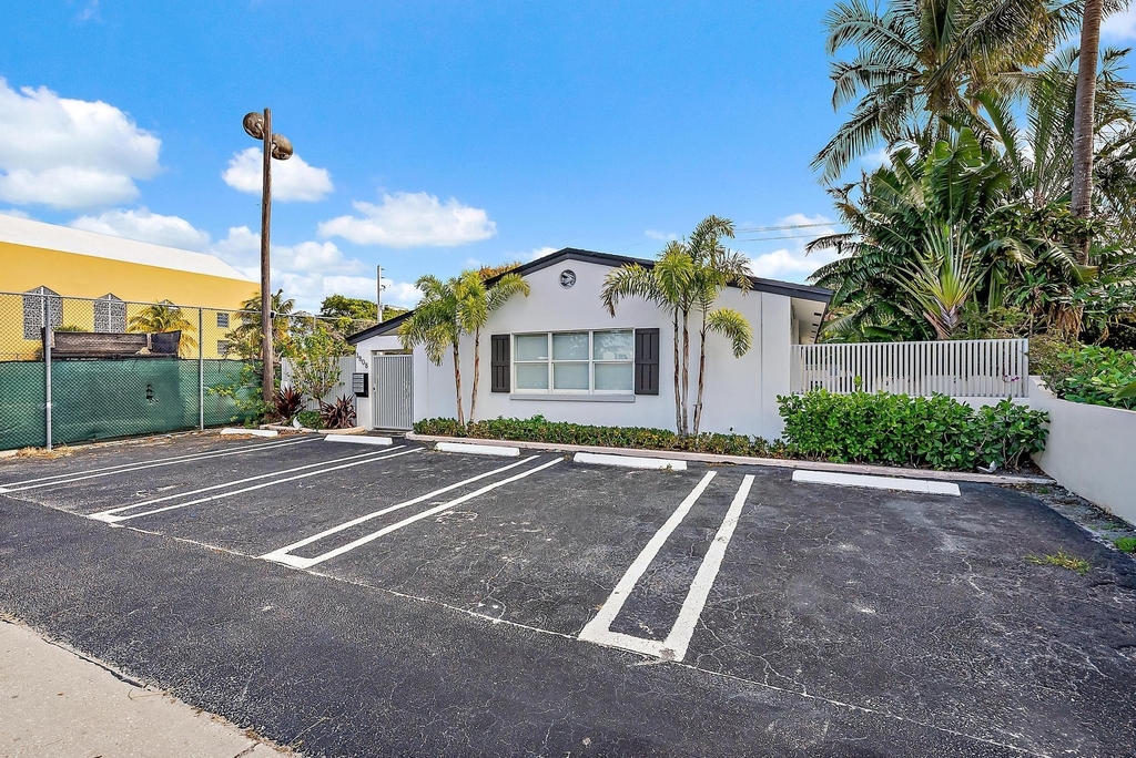 3808 Broadway - Photo 10