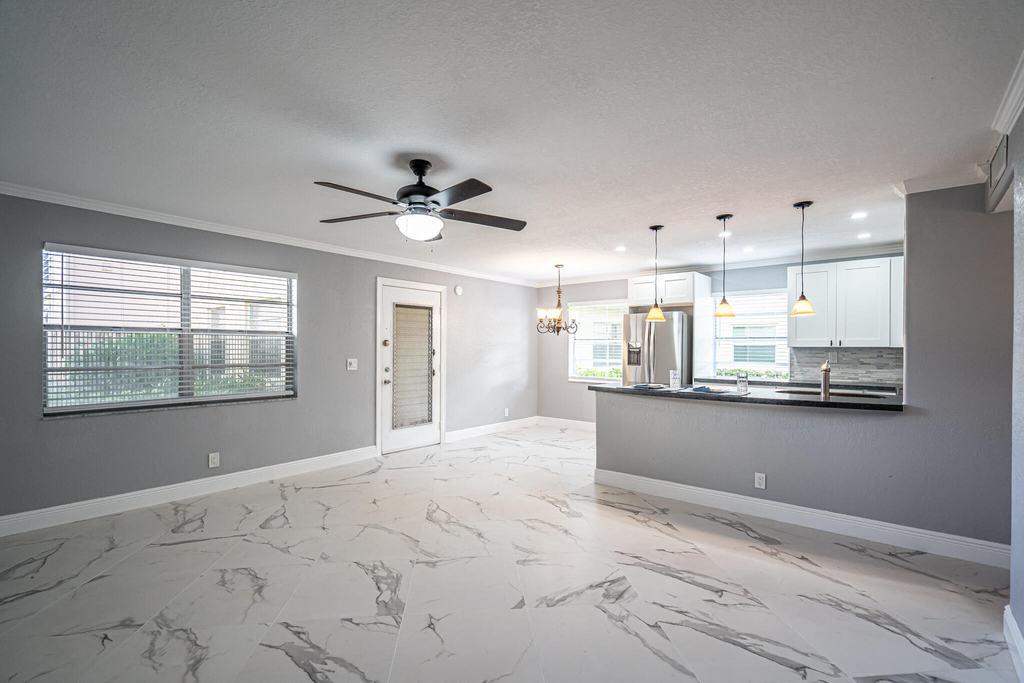 244 Normandy F Lane - Photo 2