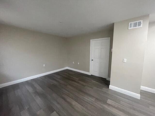 4393 Windsor Avenue - Photo 11