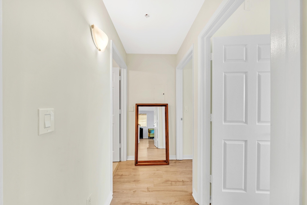 233 S Federal Highway - Photo 20