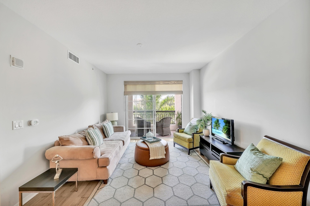 233 S Federal Highway - Photo 16