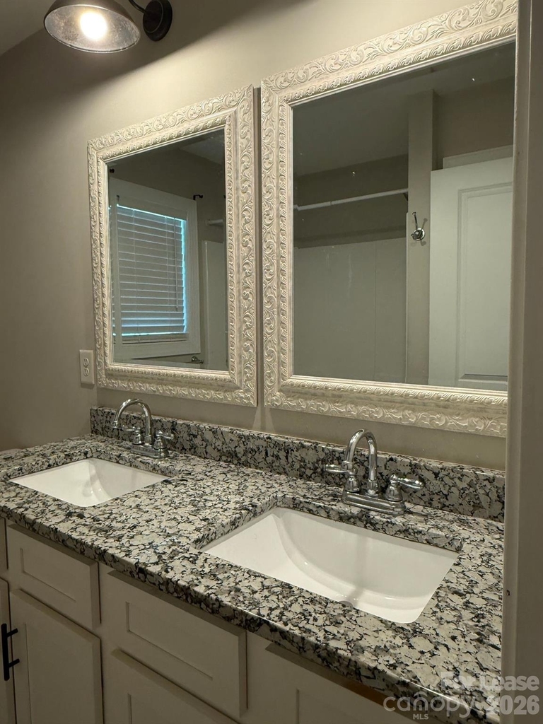 404 S Rose Avenue - Photo 7