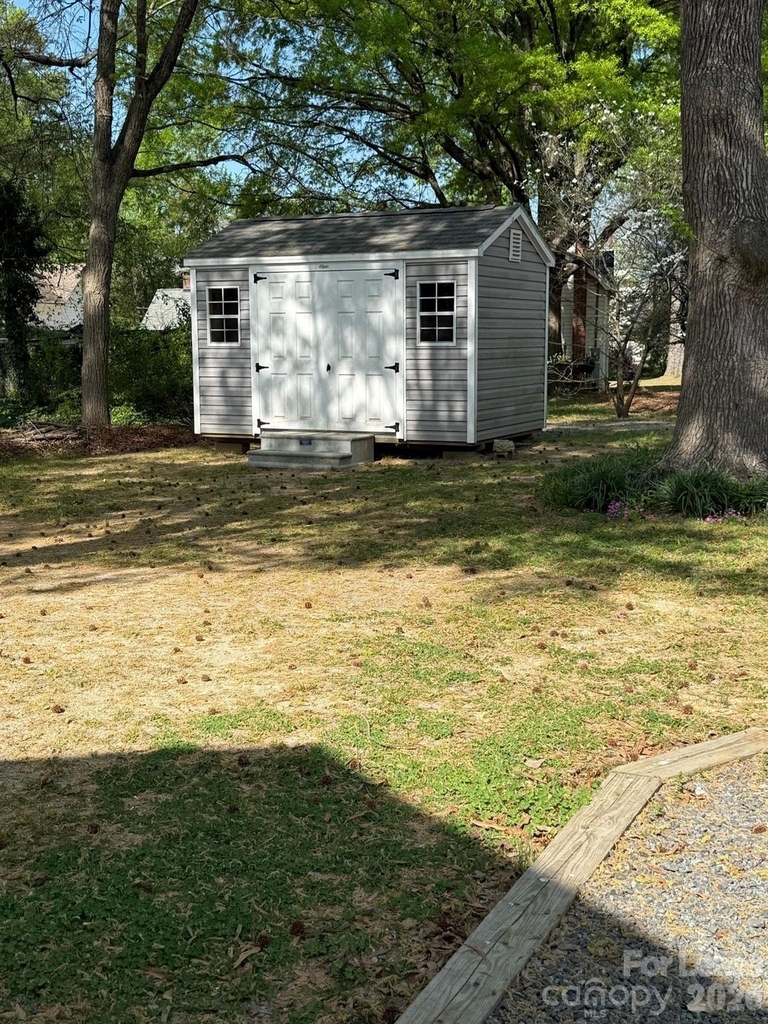 404 S Rose Avenue - Photo 14