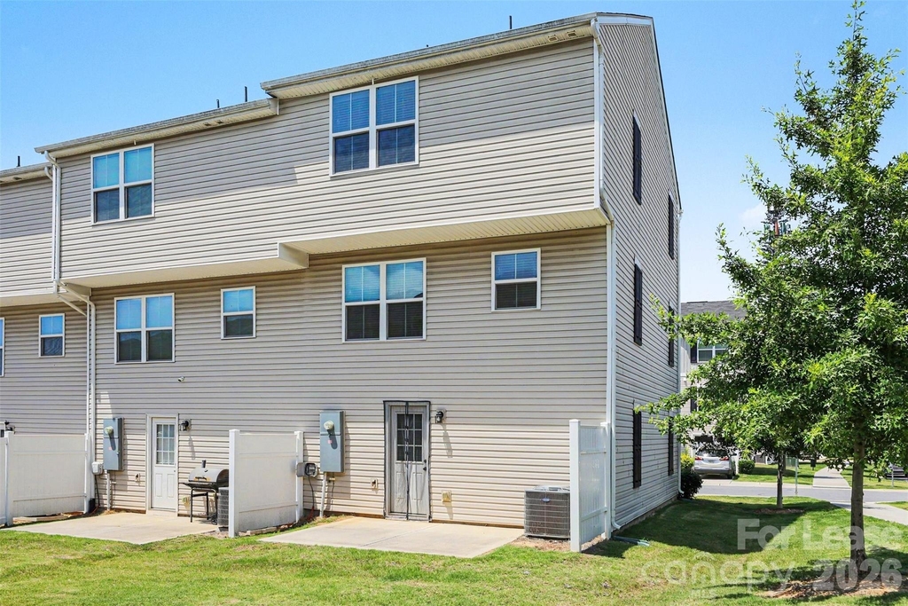 8036 Lanyard Terrace - Photo 13