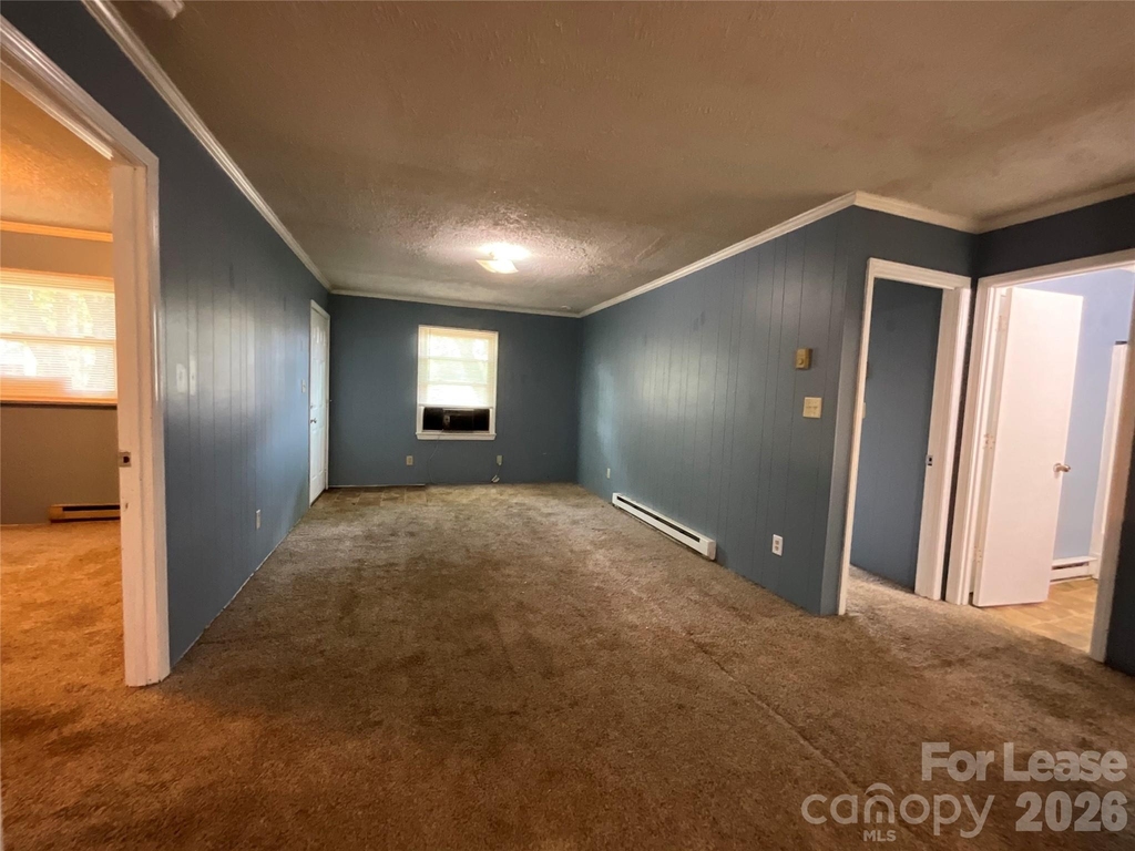 1380 Fairley Avenue - Photo 4