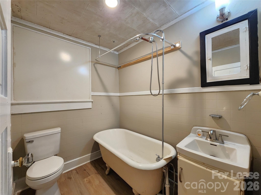 907 S Jackson Street - Photo 9