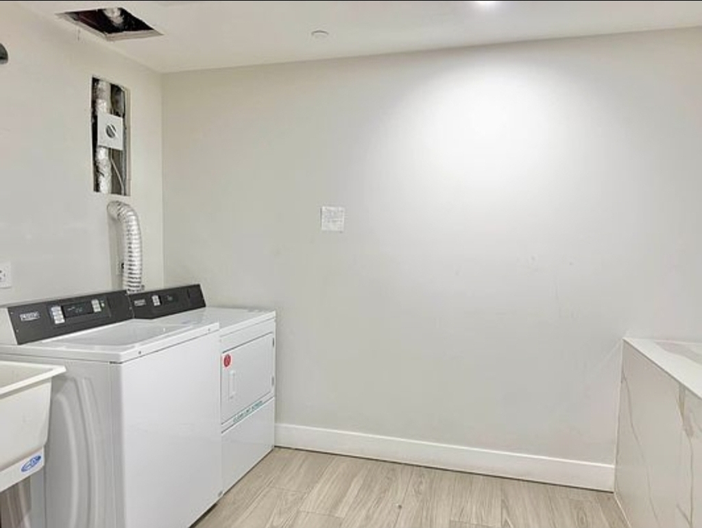 727 Dekalb Avenue - Photo 12