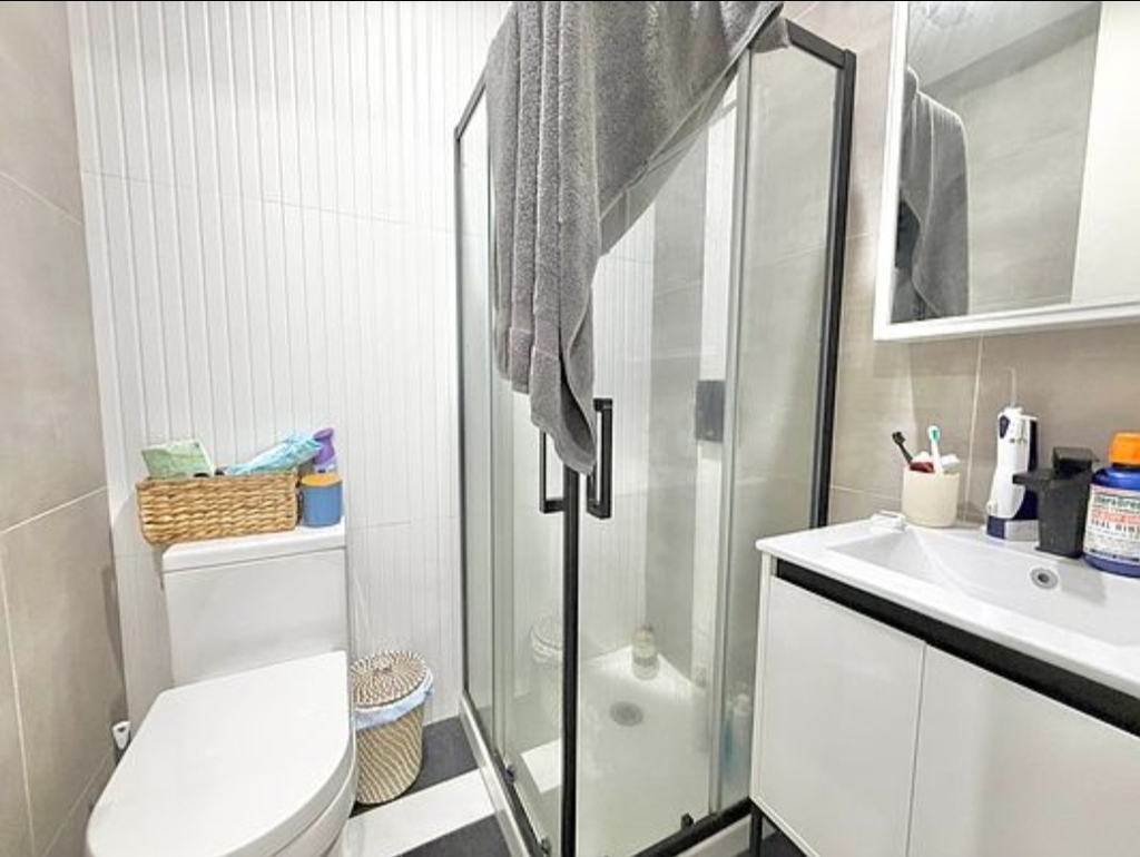 727 Dekalb Avenue - Photo 3