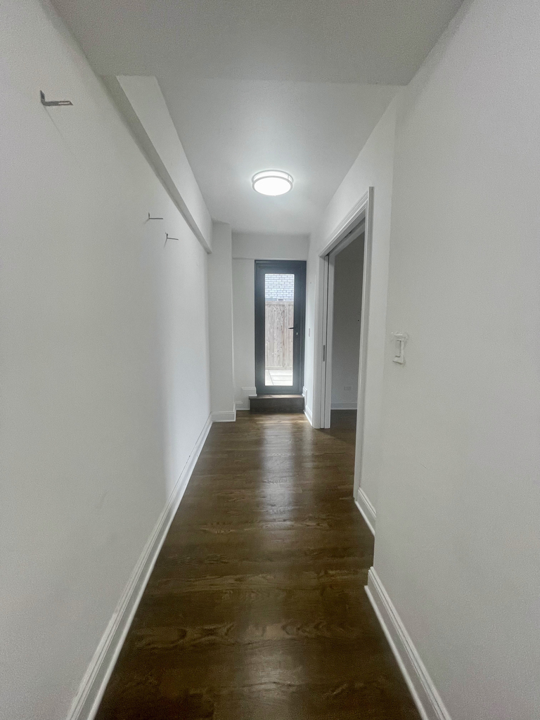 East 57th Street - Photo 11