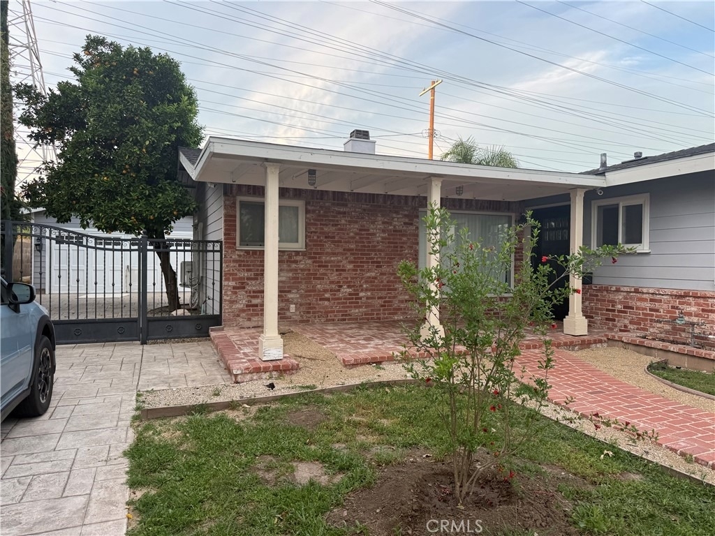 16823 Simonds Street - Photo 3