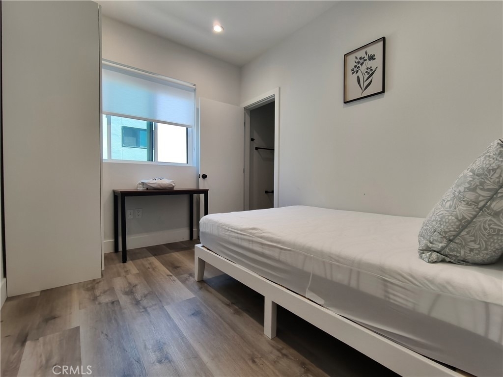 3020 S Normandie Street - Photo 5