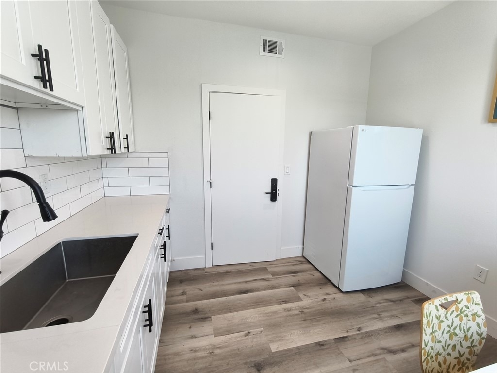 3020 S Normandie Street - Photo 17