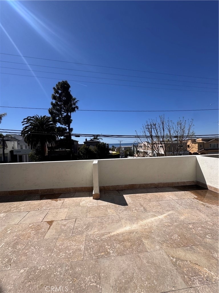 1734 Prospect Ave - Photo 3