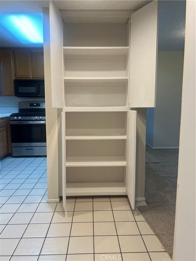 1441 Brett Place - Photo 11