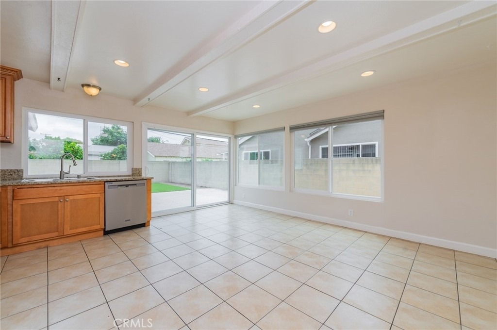16752 Leafwood Circle - Photo 8