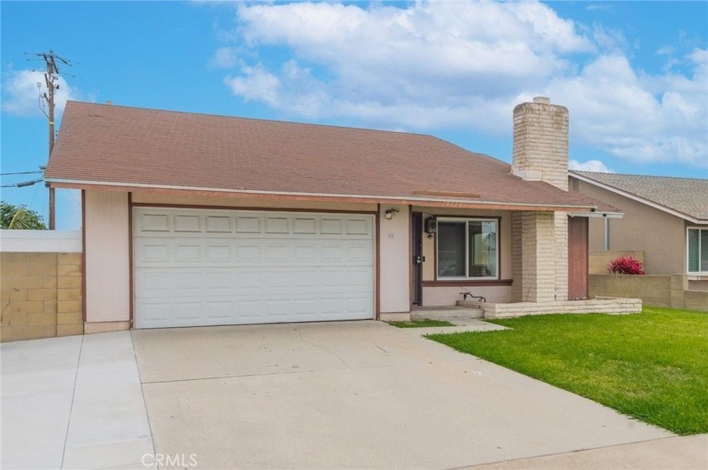 16752 Leafwood Circle - Photo 2