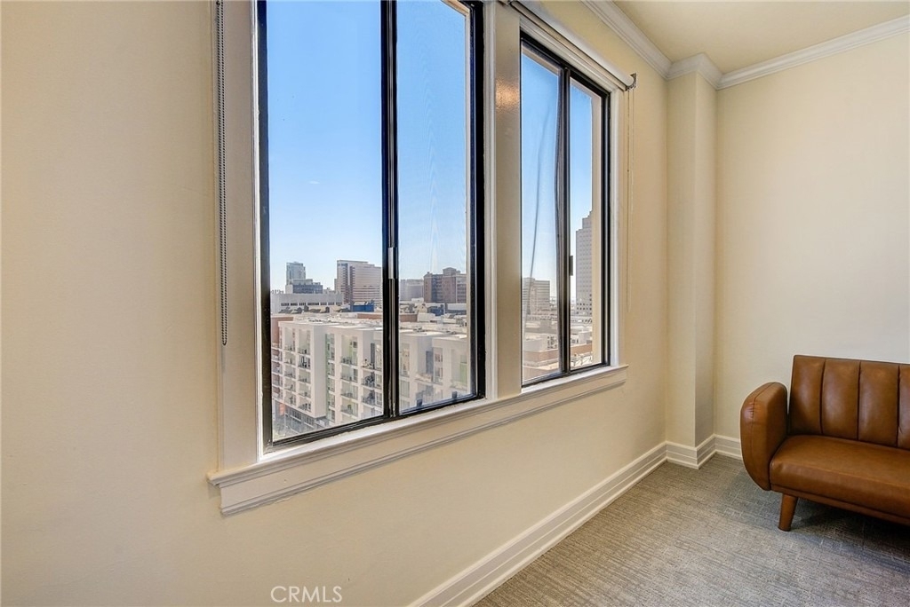 315 W 3rd Street - Photo 13