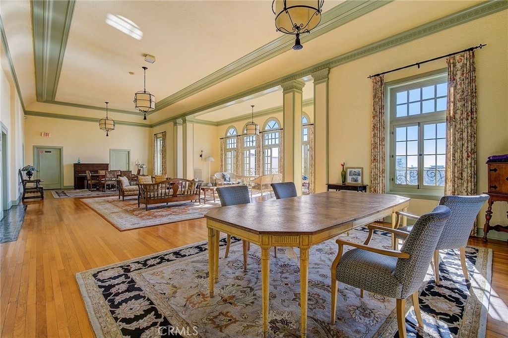 315 W 3rd Street - Photo 29
