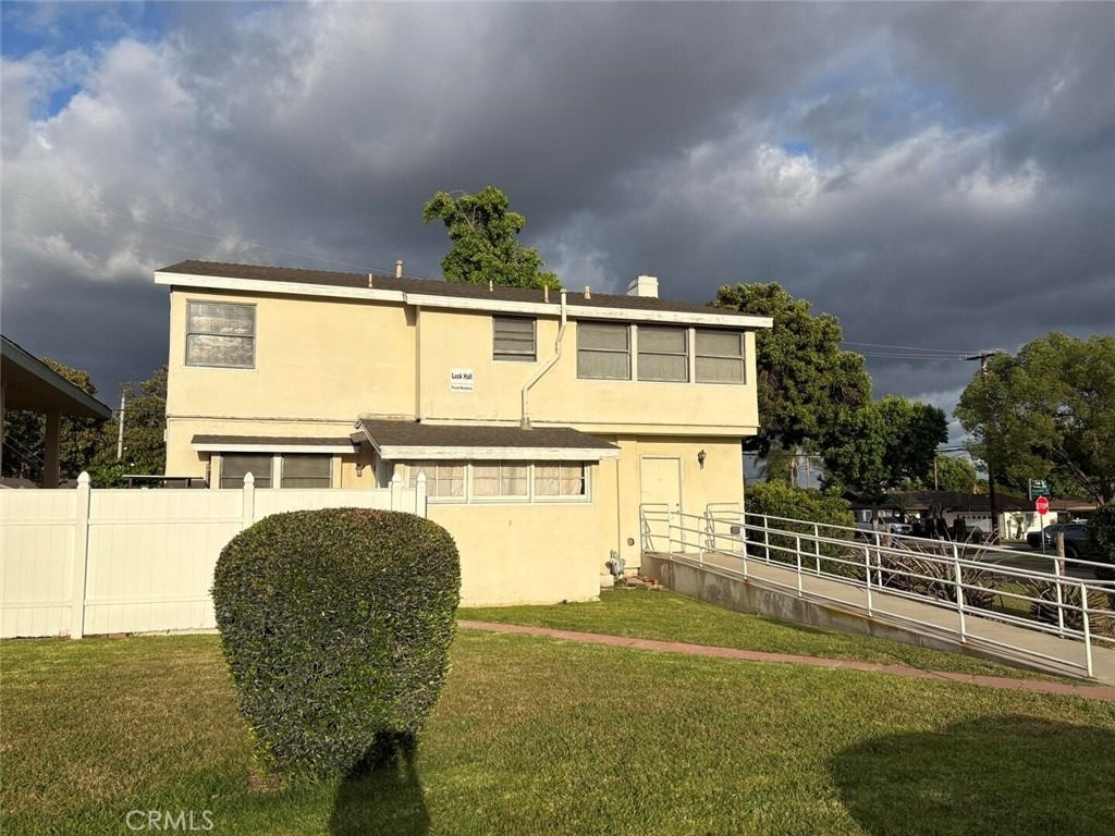 10007 Cole Road - Photo 2