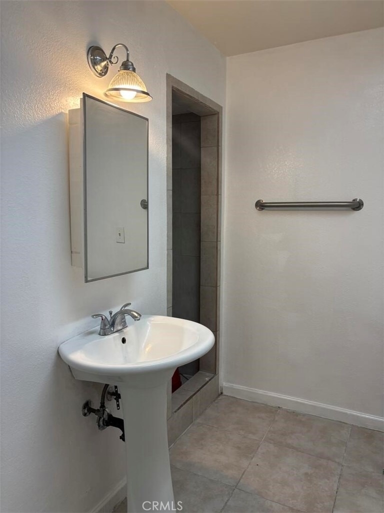 10007 Cole Road - Photo 25