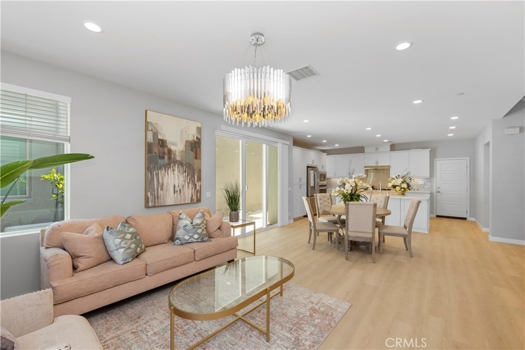 136 Modjeska - Photo 2