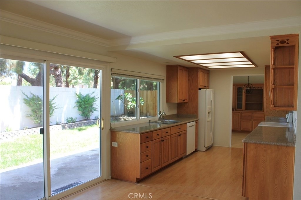 3881 Hendrix Street - Photo 19