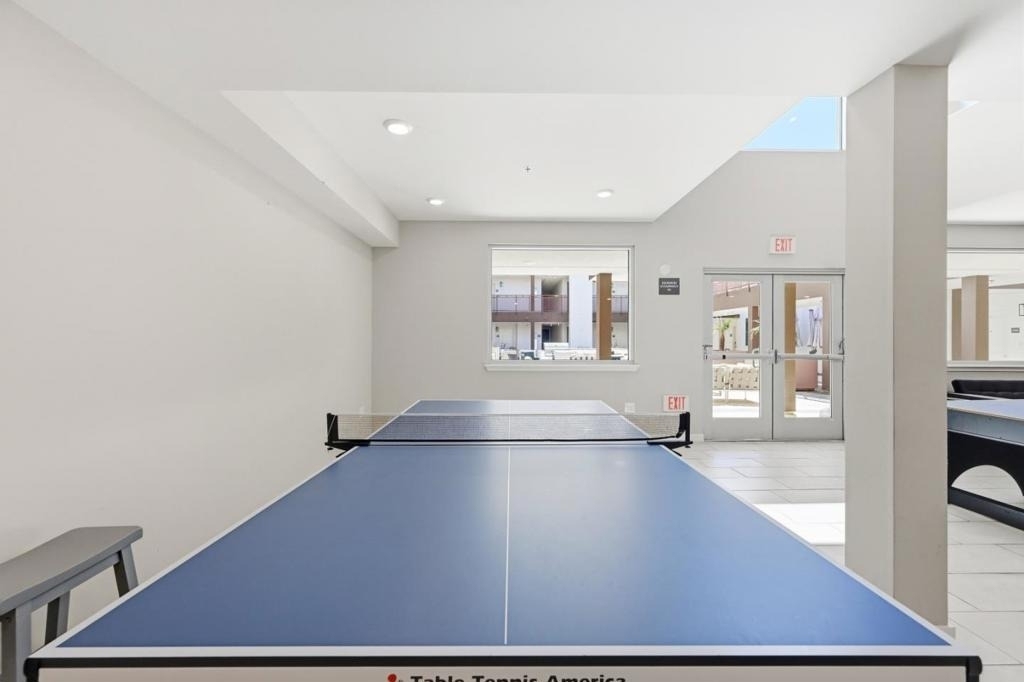 1048 Monroe Street - Photo 44