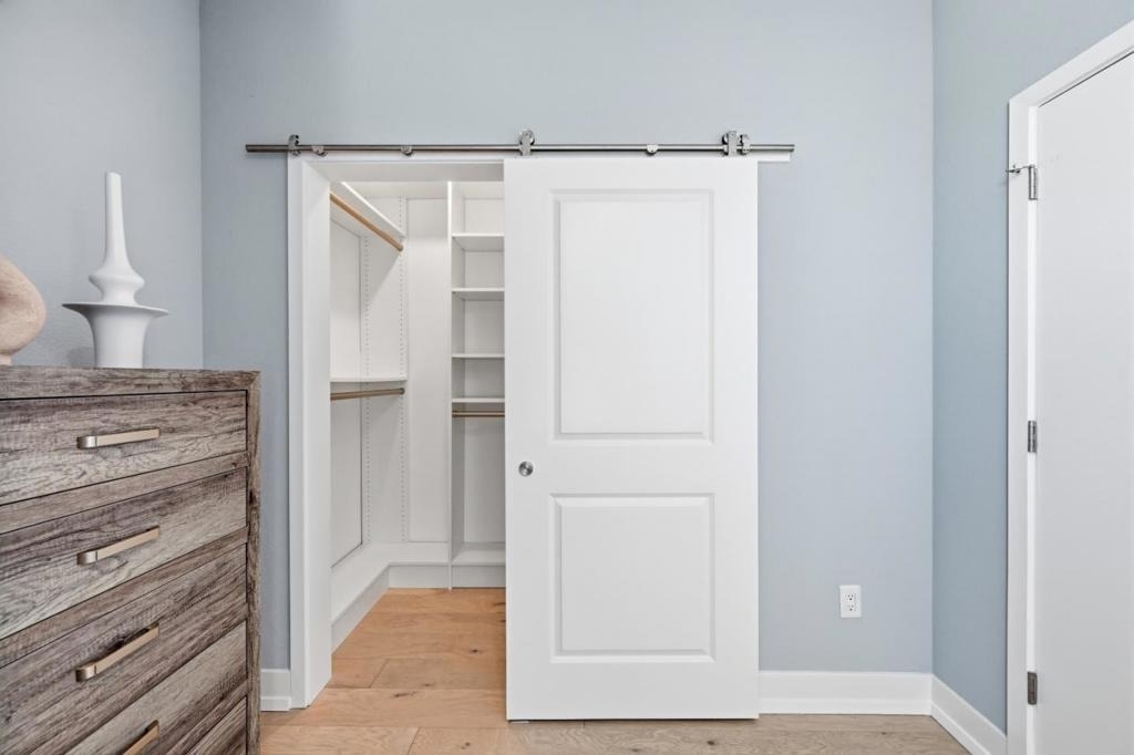 1048 Monroe Street - Photo 26