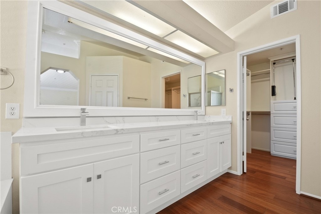6598 Bradford Court - Photo 20