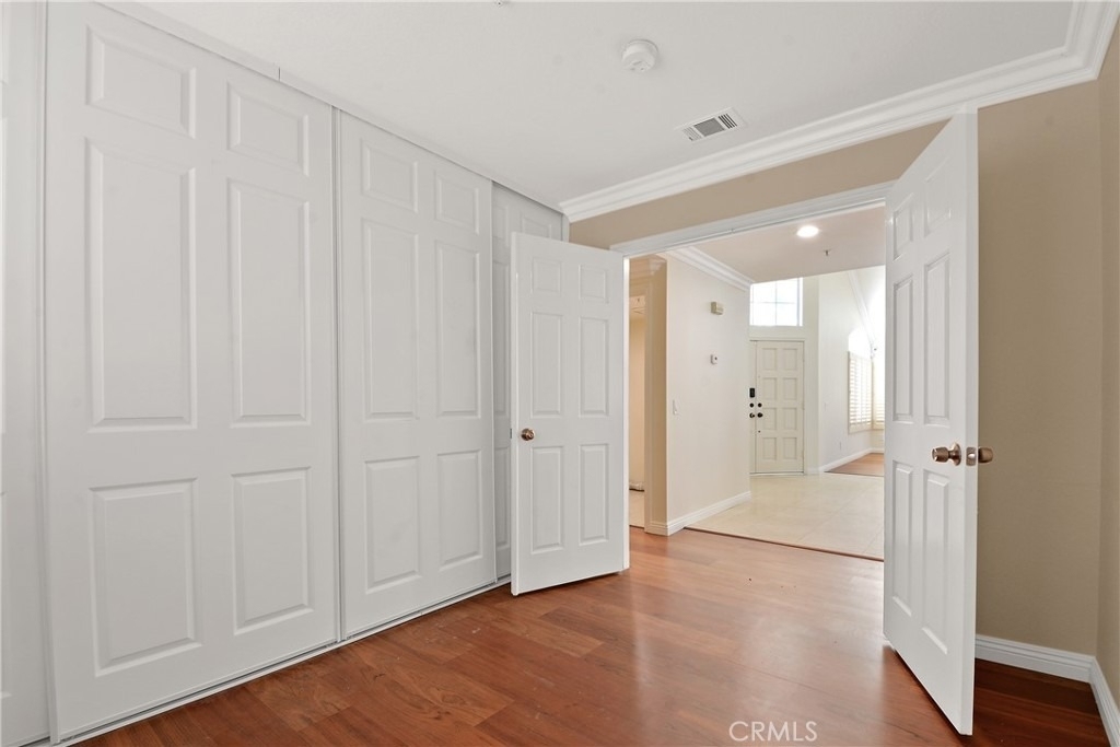 6598 Bradford Court - Photo 10