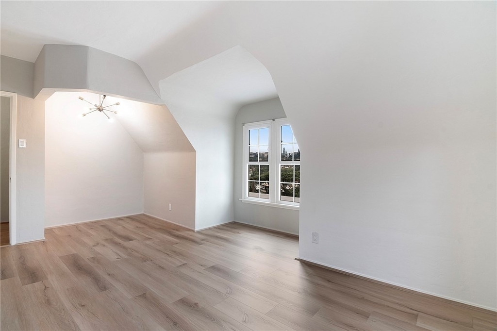 934 Highline - Photo 21