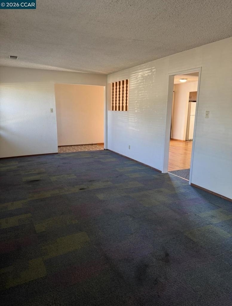 2859 Foskett Ave - Photo 4