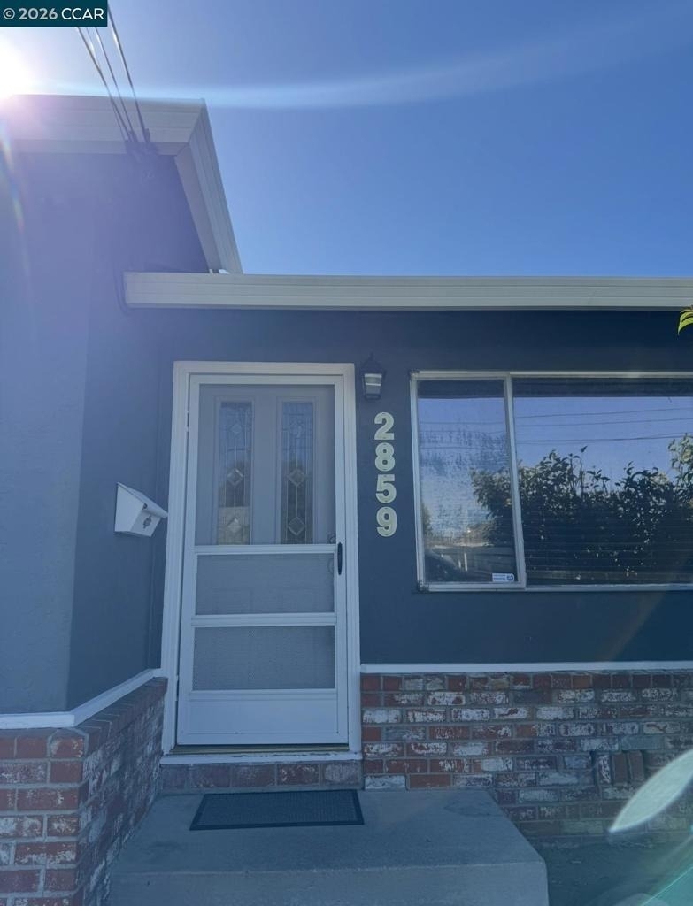 2859 Foskett Ave - Photo 1