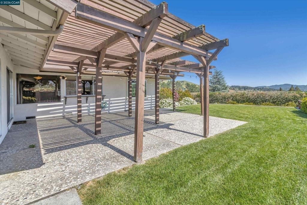770 Crossbrook Dr - Photo 1