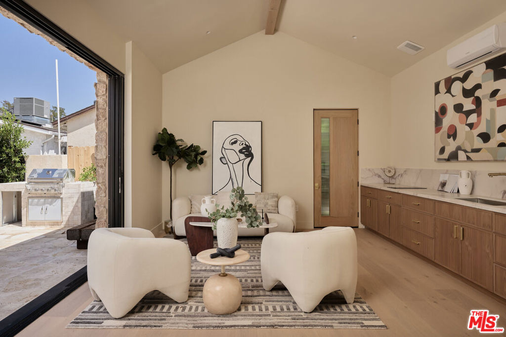 14000 Otsego Street - Photo 39